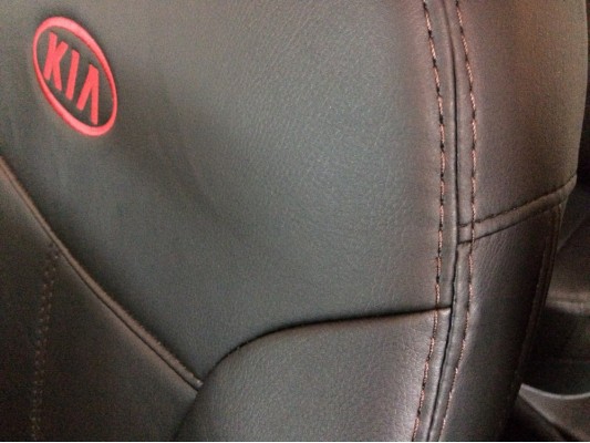 Авточехлы на Kia Rio 3