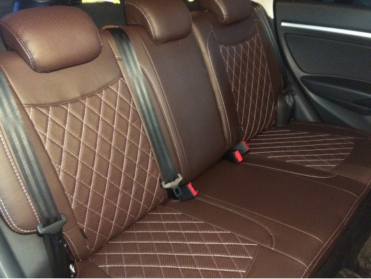 Авточехлы на Lada Vesta