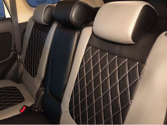 Авточехлы на Mitsubishi Outlander 3