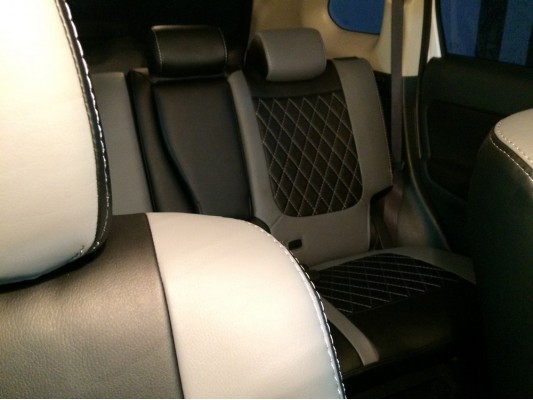 Авточехлы на Mitsubishi Outlander 3