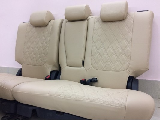 Авточехлы на Mitsubishi Outlander 3