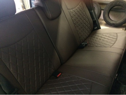 Авточехлы на Nissan Terrano