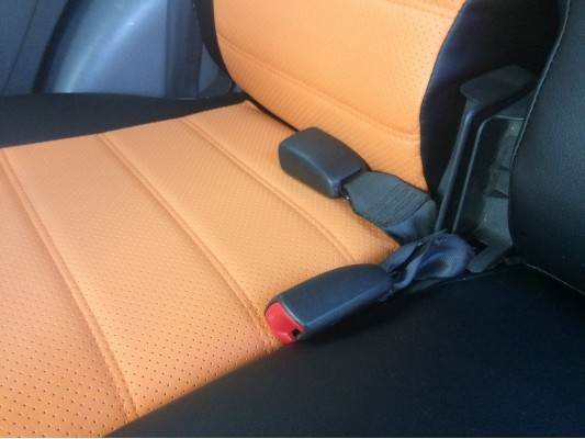 Авточехлы на Suzuki SX4