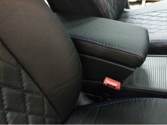 Авточехлы на Volkswagen Passat B6