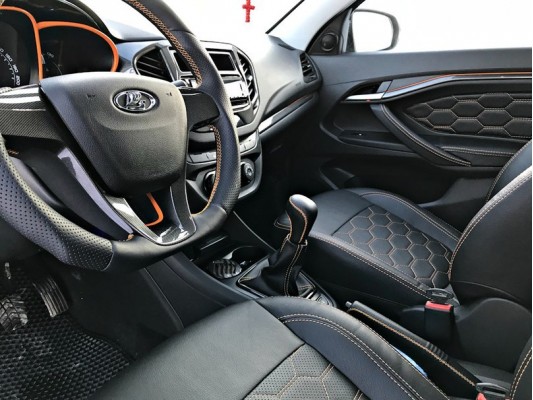 Каркасные авточехлы на Lada Vesta