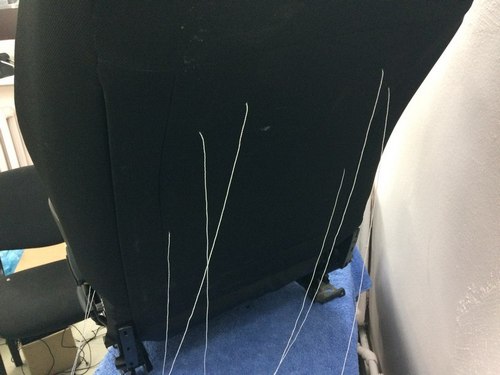 Процесс установки каркасных авточехлов Dress4car